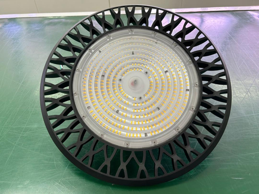 120/90/60° straalhoek LED HighBay lamp ontworpen met IP65 waterdicht aluminium lichaam